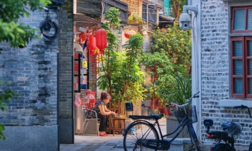 Xiguan Lychee Bay Scenic Area -Guangzhou